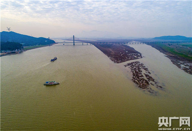 鄱阳湖水位极枯