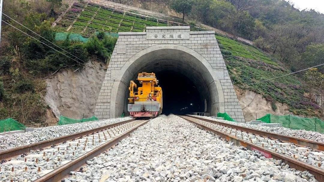 哀牢山壮丽现场画面